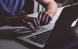 开云官网-泰国羽毛球队震撼逆转中国，桃田贤斗燃爆全场