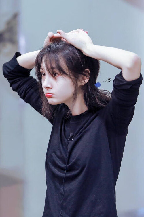 冰岛vs安哥拉,萨拉赫的绝杀奇迹,友谊赛中的超级巨星时刻